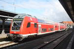doppelsteuerwagen-alle-generationen/752119/112-188-mit-dem-re7-von 112 188 mit dem RE7 von Greifswald Hbf kommend bei der Einfahrt in den Endbahnhof Stralsund Hbf am 2.8.21
