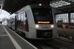 abellio-rail-mitteldeutschland/695758/1648-911411-steht-als-rb47-mit 1648 911/411 steht als RB47 mit ziel Bernburg Hbf im Bahnhof Halle/Saale Hbf am 6.2.20