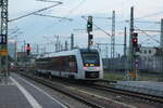 abellio-rail-mitteldeutschland/746834/1648-948448-verlaesst-aoes-re4-mit 1648 948/448 verlsst as RE4 mit ziel Goslar den Bahnhof Halle/Saale Hbf am 25.7.21