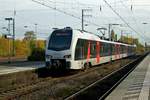 abellio-rail-nrw/680524/abellio-et25-2303-trefft-am-14-november Abellio ET25-2303 trefft am 14 November 2019 in Emmerich ein mit ein RE nach Arnhem über Zevenaar.