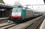 alpha-trains/399492/am-21-mai-2014-durchfahrt-2842 Am 21 Mai 2014 durchfahrt 2842 mit IC-Benelux Roosendaal.