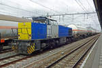 Umgeleiteter Gaskesselwagenzug mit CapTrain 2275 714/1506  steht am 14 April 2020 in Nijmegen.