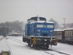 PRESS 346 001 im Winterlichen Bahnhof Putbus abgestellt am 28.1.14