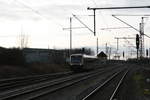 650 032 (650 300) der PRESS aus Richtung Lauterbach Mole kommend bei der einfahrt in den Bahnhof Bergen auf Rgen am 28.12.19