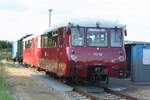 eisenbahn-bau--a-betriebsgesellschaft-pressnitztalbahn-press/751424/772-140-und-772-141-abgestellt 772 140 und 772 141 abgestellt im Bahnhof Putbus am 28.7.21