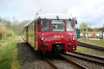 172 140 mit 172 141 verlassen mit ziel Bergen auf R�gen den Bahnhof Putbus am am 17.4.24