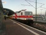 143 822 der EBS mit dem Stdteexpress-Sonderzug im Bahnhof Halle (Saale) Hbf am 16.2.19