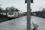 EVB VT 151 (628 151 / 928 151) als RB76 mit ziel Verden und 146 534 vom Metronom im Bahnhof Rotenburg (Wmme) am 14.12.20