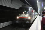 ES 64 U2-020 mit dem Flixtrain im Bahnhof Berlin Hbf (Tief) am 5.8.21