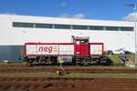 norddeutsche-eisenbahngesellschaft-niebull-neg/799291/neg-209-101-ostfriesland-rueht-sich NEG 209 101 'OSTFRIESLAND' rüht sich am 20 September 2022 in Niebüll.