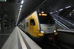 ODEG ET 445.111 als RE4 mit ziel Rathenow im Bahnhof Berlin Hbf (Tief) am 4.1.20