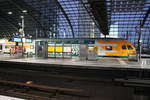ET 445.XXX der ODEG als Re2 mit ziel Wismar im Bahnhof Berlin Hbf am 31.7.20