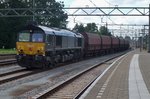 Am 16 Juli 2016 durchfahrt DE 675 mit Rumänische Kohlewagen Dordrecht Centraal.
