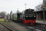 rugensche-baderbahn-qrasender-rolandq-rubb/724453/99-4801-im-bahnhof-putbus-am 99 4801 im Bahnhof Putbus am 15.12.20