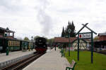 99 4011 auf Rangierfahrt im Bahnhof Putbus am 15.4.24