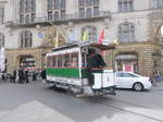 hallesche-strassenbahnfreunde-ev/559034/wagen-4-stand-am-12517-als Wagen 4 stand am 12.5.17 als Hochzeitskutsche auf dem Marktplatz in Halle (Saale) bereit.