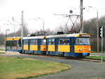 leipziger-verkehrs-betrieb-lvb/597842/wagen-2194-der-lvb-an-der Wagen 2194 der LVB an der Haltestelle Leipzig, Paunsdorf Nord am 27.1.18