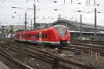 1440 735 bei der Einfahrt in den Bahnhof Köln Hbf am 2.4.22