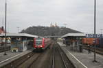 BR 612/733789/blick-aus-der-218-105-auf Blick aus der 218 105 auf den 612 XXX im Bahnhof Schwandorf am 23.3.21