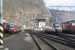 642 345/845 vom Trilex verlsst als TL 6609 mit ziel Liberec und 642 086/586 von DB / CD verlsst als RB 28005 mit ziel Rumburk den Bahnhof Decin hl.n.