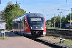 Die im Westfankenbahn Netz verbreiteten Triebwagen der Baureihe 642 (Br�llm�cke genannt) sind auch auf der Relation Sch�llkrippen- Kahl am Main - Hanau unterwegs. So auch der 642 164 am fr�hen Abend des 26.9.2026 im Bahnhof Kahl am Main.