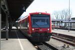 650 118 mit 650 XXX als RB92 mit Ziel Aulendorf im Bahnhof Lindau Insel (ehemals Lindau Hbf) am 24.3.21