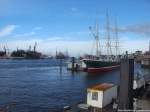 Blick auf den Hamburger Hafen am 1.9.13