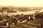 1972, Hamburger Hafen gesehen vom Turm der St.