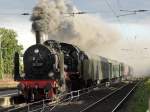 Dampflok 38 2267 mit einem Sonderzug in Beuel am 25.9.10