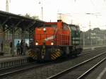 G1206 von Northrail mit einer Gr�n Wei�en V100 in Beuel am 20.5.2011