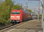 DB 101 047-9 mit einem IC in K�ln Deutz am 16.4.2011