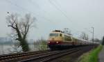 DB 103 235-8 mit dem TEE in Linz am Rhein am 5.4.2012