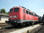 DB 110 223-5 sonnt sich in Koblenz-L�tzel am 8.6.2011