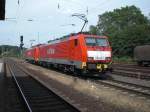Br.189 041-7 und 189 042-5 Lz in K�ln-West.