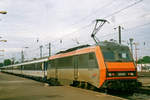SNCF 26154 treft mit ein CoRail Lunea nach Cerbere am 27 Mai 2004 in Strasbourg ein.