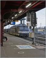 Die SNCF BB 67591 hat in Strasbourg an Gleis V ihren TER bereitgestellt. 

12. M�rz 2024