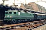 Am 5 Augustus 1989 treft SNCF CC7107 mit ein Sonderzug nach Utrecht in Roosendaal ein.