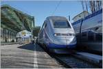 Der TGV  Paris-Alpes  6508 wartet in Evian auf die Rückfahrt nach Paris.