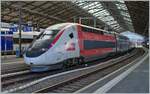 In Lausanne wartet der TGV Lyria Rame 4730 auf die Abfahrt nach Paris Gare de Lyon (via Genève) .

28. Juli 2023