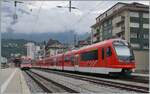 Im Bahnhof von Brig MGB warten zwei MGB 'Orion' und im Hintergrund ein MGB 'Komet' auf ihre Abfahrt. 

17. Aug. 2024