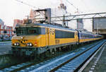 bb-1800/680875/an-27-jaenner-2001-steht-ns An 27 Jänner 2001 steht NS 1839 mit ein IC nach Heerlen in Den Haag CS.