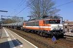 rail-force-one-4/694119/rfo-1831--ex-ns-1631-danach RFO 1831 -ex NS 1631, danach NS 1831, danach LOCON 9904- schleppt ein VTG-Kesselwagenzug durch Arnhem-Velperpoort am 27 Mrz 2020.