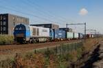 rail-force-one-4/763172/rfo-5001446-schlept-ein-containerzug-durch RFO 5001446 schlept ein Containerzug durch Tilburg-Reeshof am 5 NOvember 2020.