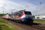 rail-force-one-4/763429/rfo-189-213-treft-am-28 RFO 189 213 treft am 28 Mai 2021 mit ein Containerzug in Venlo ein. 