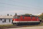 2143/809839/am-23-mai-2002-macht-oebb Am 23 Mai 2002 macht ÖBB 2143 011 pause in Bruck-an-der-Leitha.