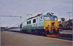 Die PKP EU07-350 steht mit ihrem IR nach Berlin Lichtenberg in Gdynia Gł�wna Osobowa. 

Analogbild vom 29. August 1994