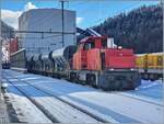 Die Am 841 013 (92 85 8 841 013-6 CH-LPAG) macht sich in Airolo mit einem Güterzug zur Abfahrt durch den Gotthard Tunnel bereit. 

21. Januar 2025