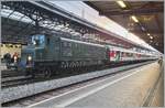 Seit vielen Jahren besitzt die SBB einen 'Schulzug' welcher an verschiedenen Bahnhöfen Station macht und von Schulklassen besucht werde kann, wo sie dann über Bahnthemen informiert werden. 
Der im Laufe der Jahre wechselnde Wagenpark wird  ...