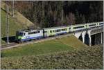 re-4-4-ii/720638/die-bls-re-44-ii-502 Die BLS Re 4/4 II 502 ist mit ihrem RE auf dem Weg von Interlaken Ost nach Zweisimmen und fährt bei Weissenburg über den Bunschenbach Viadukt.

25. Nov. 2020