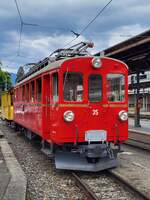 Der RhB ABe 4/4 35 zeigt sich ziemlich bildfüllend in Vevey.
25. Mai 2025